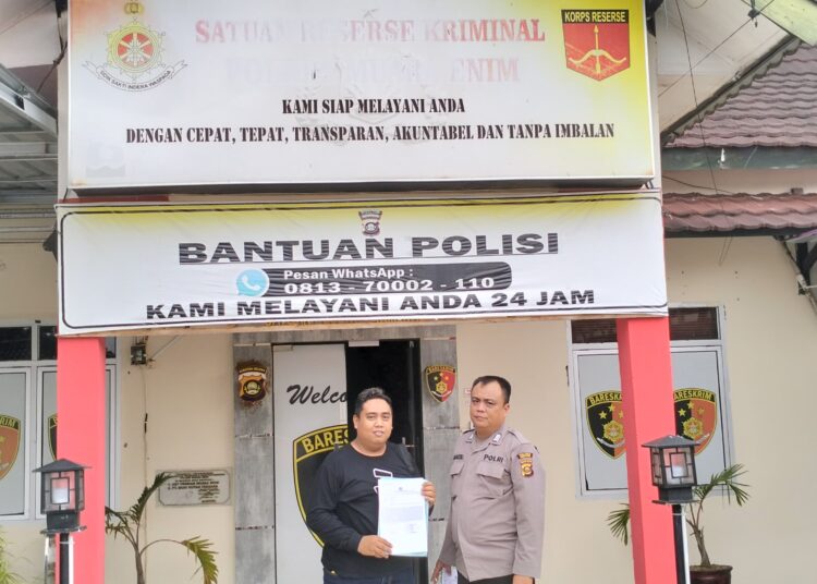 Tipu Jutaan Rupiah Untuk Bekerja, Oknum Bidan Dilaporkan Ke Polisi
