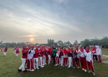 HNU-LA Silaturahmi dengan ibu-ibu Penggiat Olahraga Senam Sehat di Talang Jawa Tanjung Enim