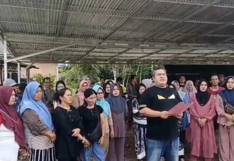 Demo Atasnamakan Warga Desa Tanjungterang Begini Tanggapan Warga Asli